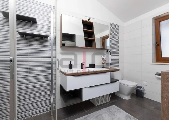 Porta Aurea & Wellness Oasis Apartament