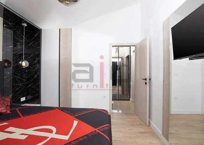 Porta Aurea & Wellness Oasis